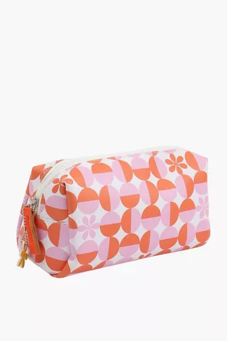 Colab Xia Carstens Toiletry Bag