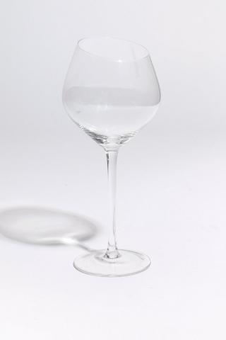Pair Of Tall Pearlescent Glass Champagne Flutes - Tasteful