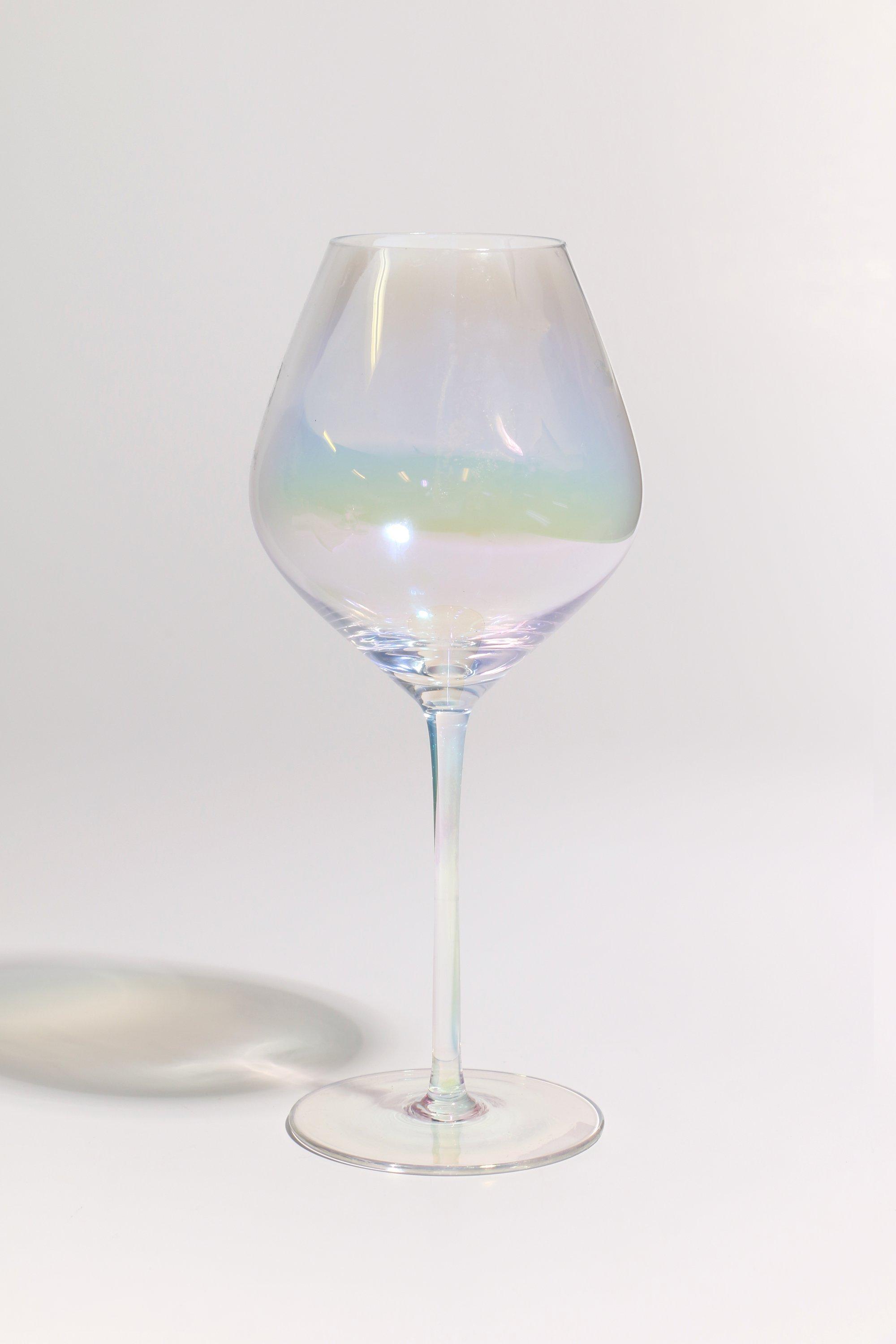 Perfect Pearl Small Wine Glass