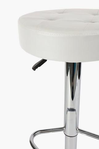 Studio Pu Bar Stool