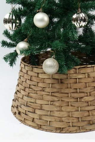 Woven Tree Skirt, 65x42cm