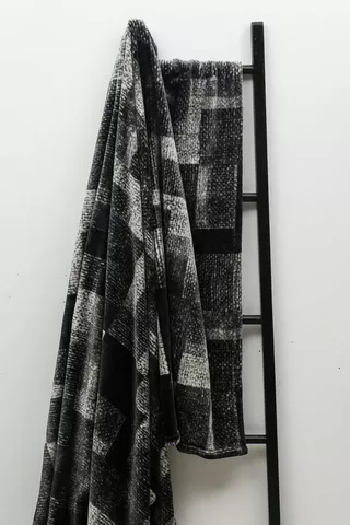 Super Plush Check Blanket, 200x220cm