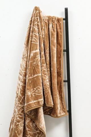 Mink Embossed Floral Blanket, 200x230cm
