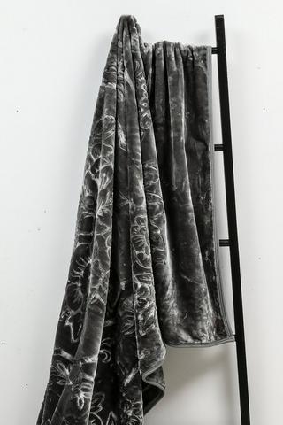 Mink Embossed Floral 5kg Blanket, 200x230cm