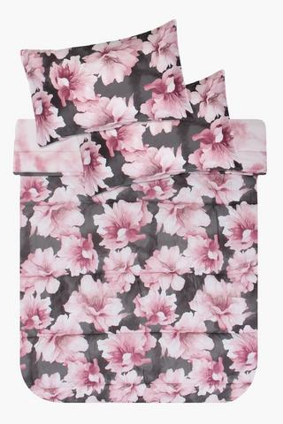 Soft Touch 6 Piece Dark Floral Comforter Bale Set