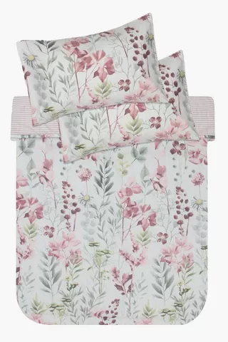 Soft Touch Reversible Foliage And Floral Comforter Set