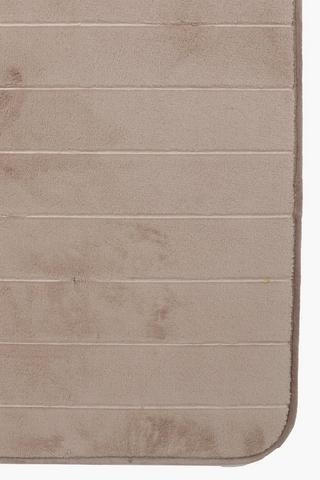 2 Piece Linear Embossed Foam Bath Mat Set
