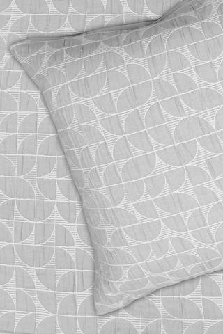 Soft Touch Quilted Textured Circle Euro Continental Pillowcase, 65x65cm