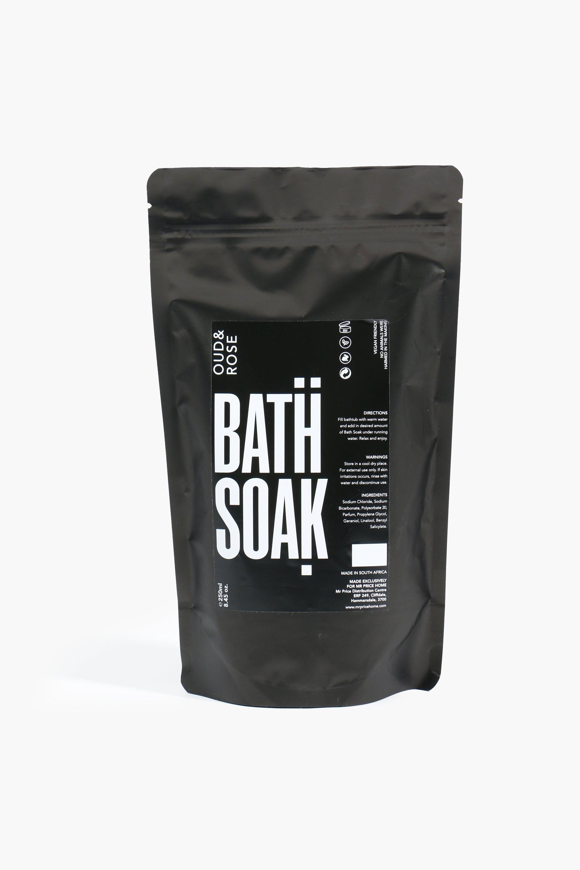 Oud And Rose Bath Soak, 250ml