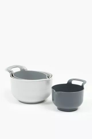 4 Plastic Mixing Bowls