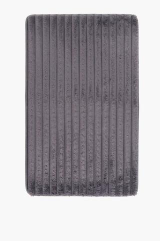 Ribbed Faux Fur Bath Mat, 70x110cm