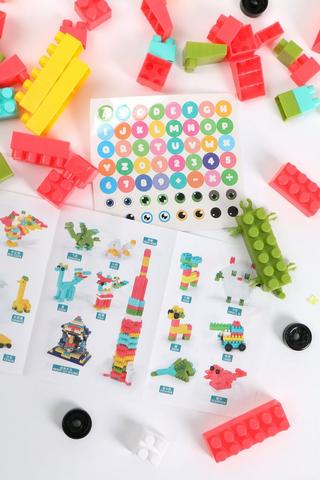 Versatile Puzzle Assembled Building Blocks