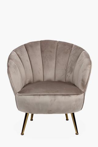 Scallop Arm Chair