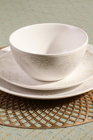 Snowflake Stoneware Bowl