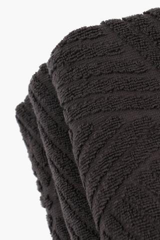 Jacquard Geometric Bath Towel