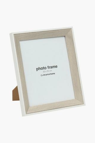Bevelled Gallery Frame, 20x25cm