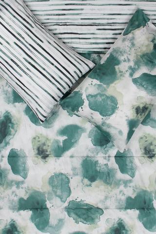 Soft Touch Abstract Reversible Comforter Set