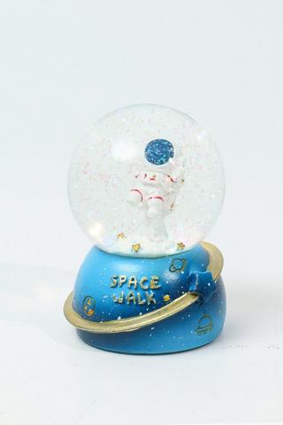 Spaceman Snow Globe