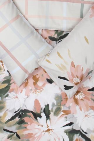 Soft Touch Classic Reversible Floral Duvet Cover Set