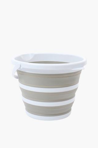 Collapsible Plastic Bucket
