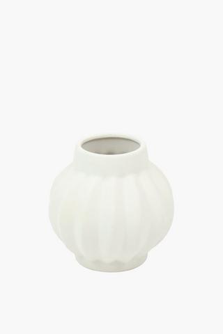Agbaja Ribbed Vase, 15x15cm
