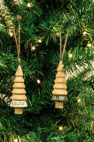3 Pack Wooden Tree Hanging Decor, 10x18cm