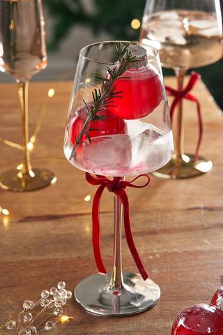 Vin Wine Glass