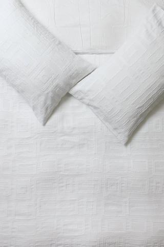 Premium Cotton Tufted Block Jacquard Duvet Cover Set