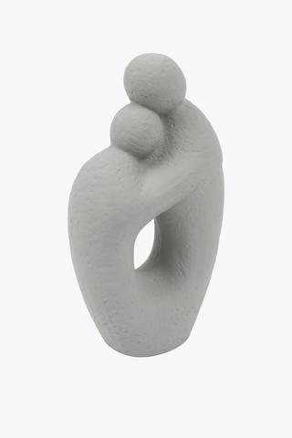 Embrace Resin Statue, 22x40cm