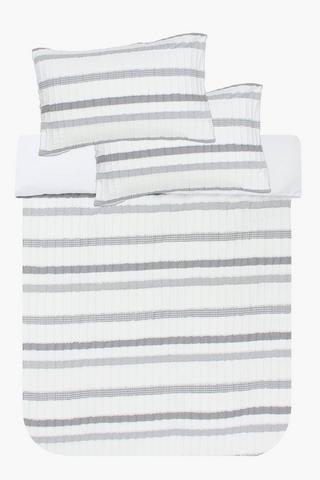 Tufted Seersucker Duvet Cover Set