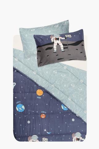 Soft Touch Yedda On The Moon Reversible Comforter Set