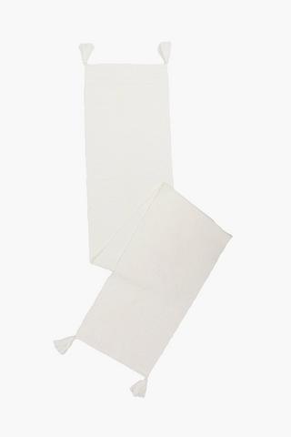 New York Tassel Table Runner