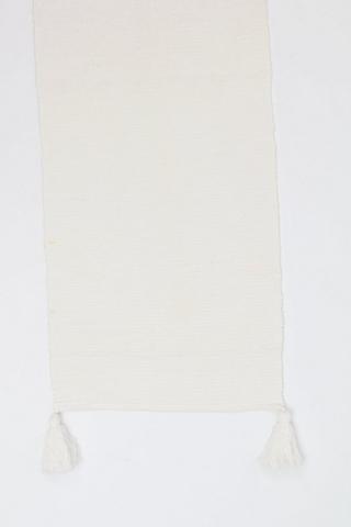 New York Tassel Table Runner