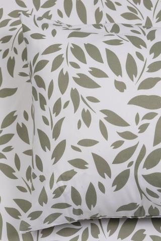 Winter Soft Touch Simpson Leaf 2 Pack Standard Pillowcase