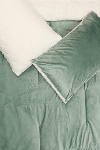 Soft Touch Micromink Sherpa Embellished Comforter Set