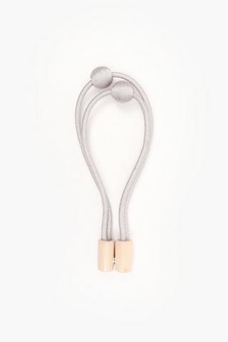 Magnetic Pelota Curtain Tieback