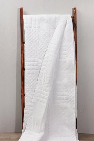 Premium Cotton Embroidered Patchwork Quilt