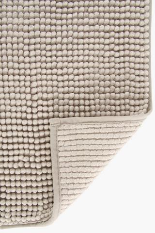 Micro Chenille Bobble Pedestal Bath Mat, 50x50cm