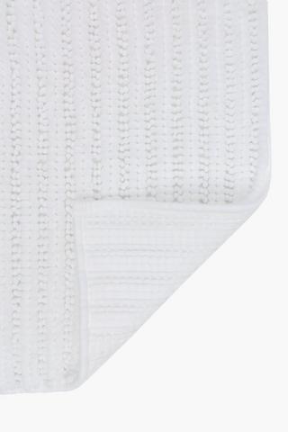 Micro Chenille Bobble Bath Mat Extra Large, 70x110cm