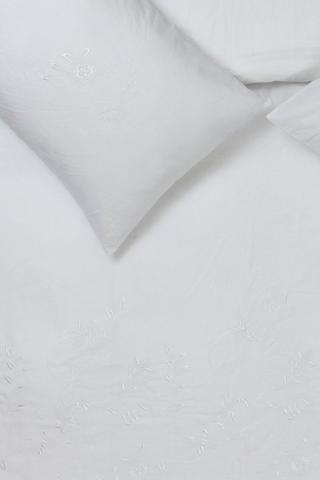 Premium Cotton 132 Thread Count Moody Floral Duvet Cover Set