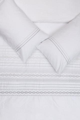 132 Thread Count Premium Embroidered Elko Duvet Cover Set
