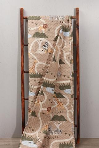 Printed Jungle Quilt
