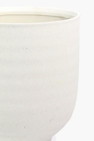 Ridge Footed Planter, 25x30cm