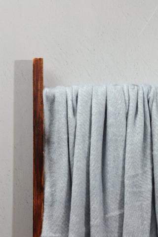 Woven Acrylic Throw, 140x180cm
