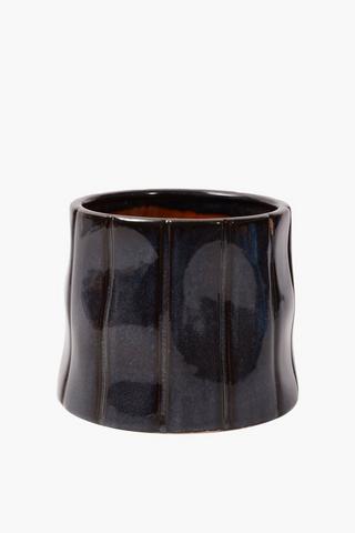 Shadow Ridge Planter, 20x16cm