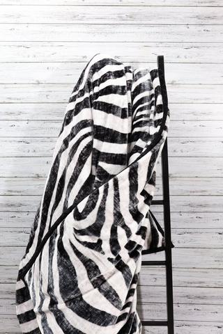 Mink Print Zebra Blanket, 5 Kg