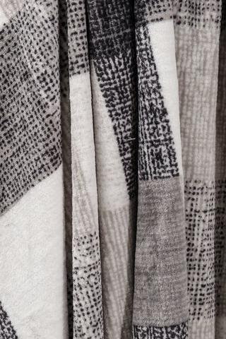 Super Plush Halfmoon Blanket, 200x220cm