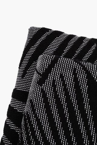 Premium Jacquard Thompson Hand Towel