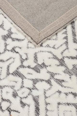 Shaggy High Low Geometric Rug, 160x230cm