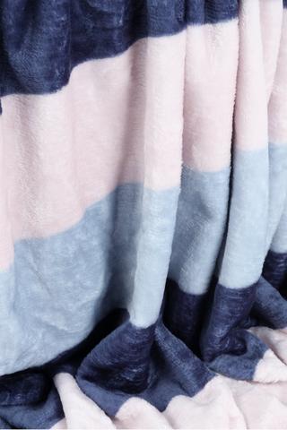 Stripe Plush Blanket, 125x150cm